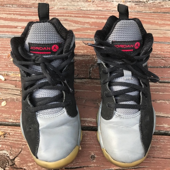 children's jordan sneakers